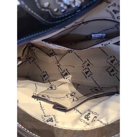 P&G Collection Western Purse - Taupe w/Rhinestones - Pockets -NWT - Picture 11 of 11